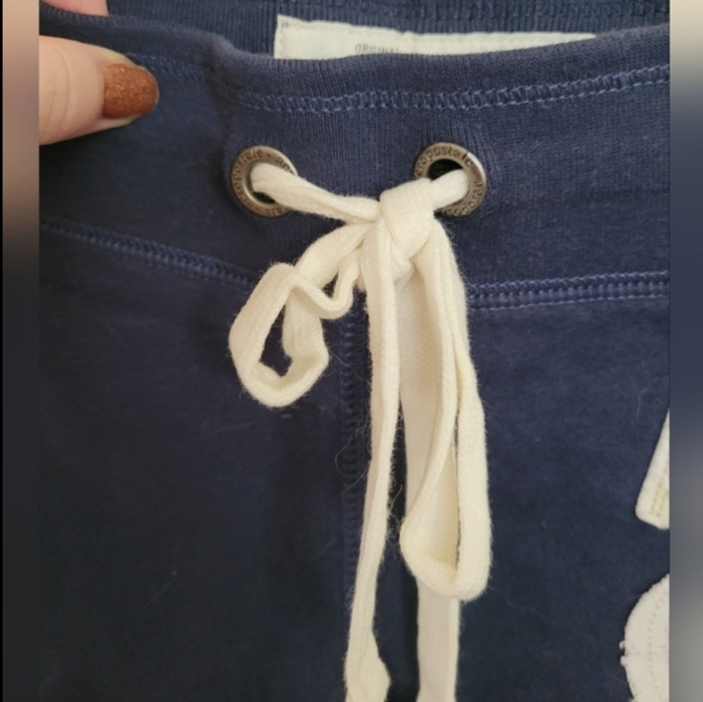 NWT Aeropostale Blue Cropped Lounge Pants With 87 Brand Logo Size Extra Small - Picture 4 of 4